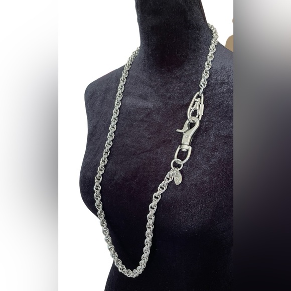 Amigaz Brand 35” Wallet Chain - Picture 8 of 10